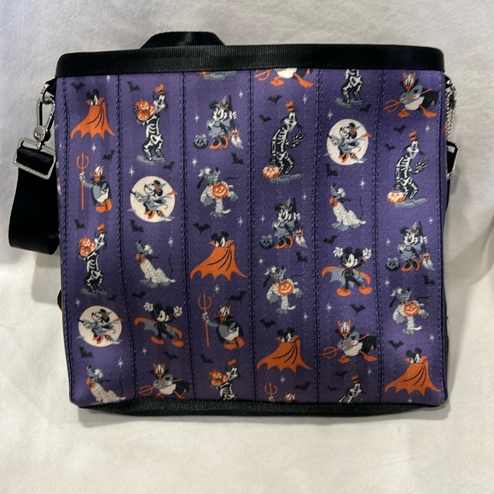 Disney Harvey’s Mickey and Friends Halloween